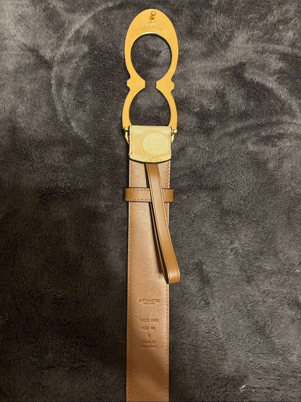 Coach Tan Signature Canvas Belt with Gold Double-O Buckle - Picture 4 of 4